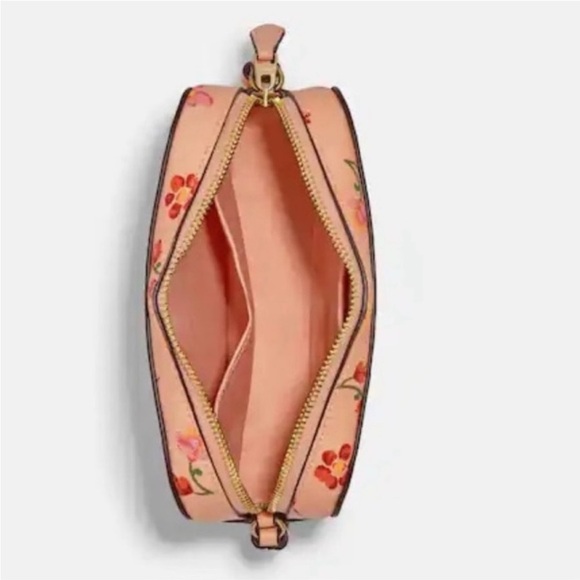 Coach Mini Camera Bag with
Mystical Floral Print Faded Blush
Multi - Picture 5 of 13